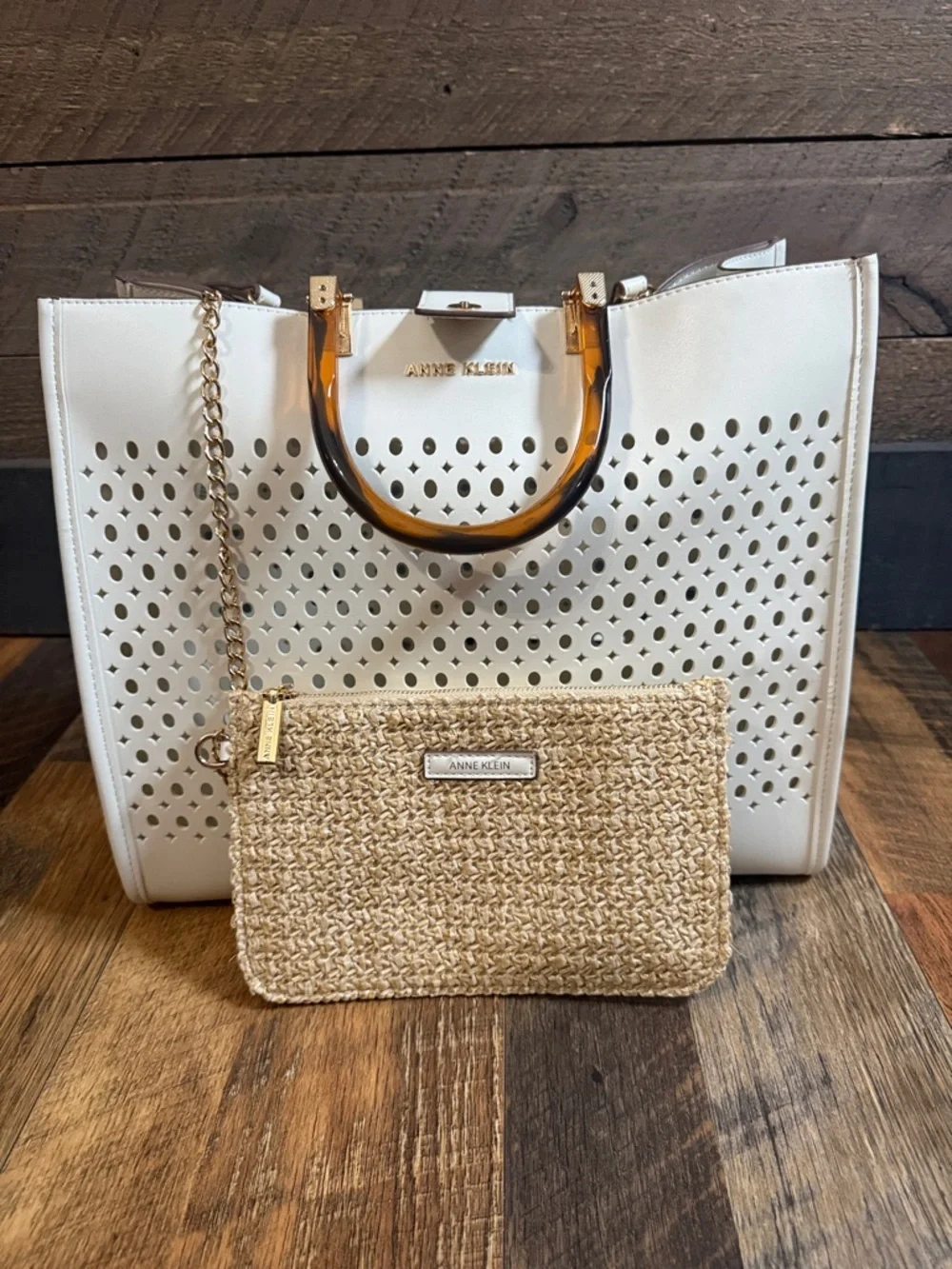 Anne Klein Perforated Tote White w/Tortoise Acrylic Handles Gold Hardware - Picture 6 of 9